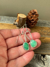 Load image into Gallery viewer, Rosecut Chrysoprase earrings