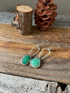 Rosecut Chrysoprase earrings